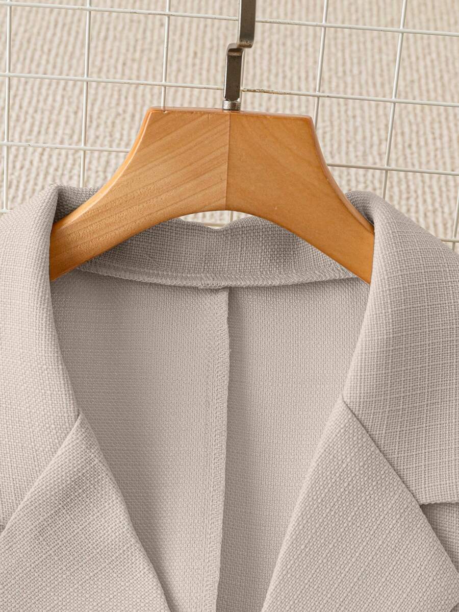 Women's Short Sleeve Blazer Faux Pearl Metal Button French Style Elegant Casual Commuter Outfit Spring Summer Business Jacket