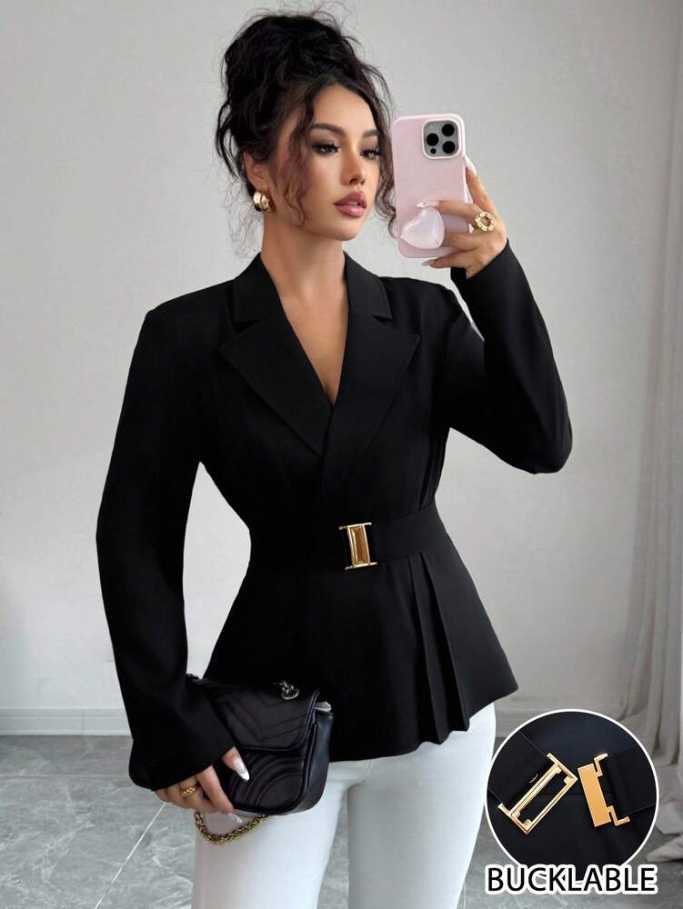 Women's Long Sleeve Black Blazer Elegant Business Casual Style Office Attire Daily Wear Work Outfit Fashion Slim Fit Jacket Chic