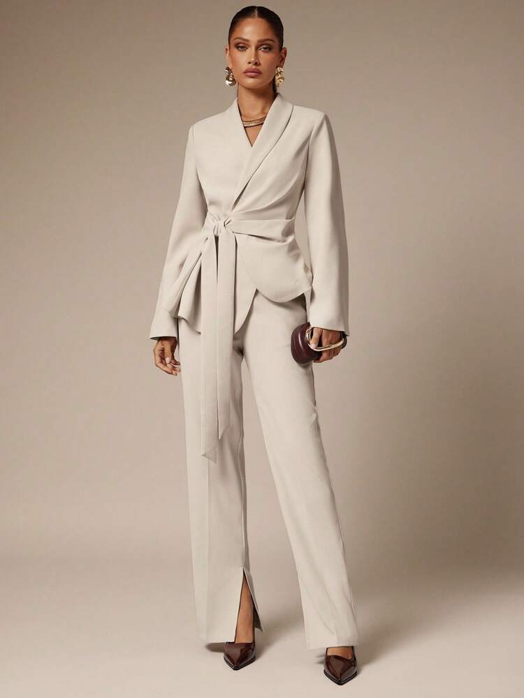 Women's Shawl Collar Long Sleeve Elegant Blazer Business Casual Attire Old Money Style White Lace-Up Suit Jacket Fall Outfit Chic