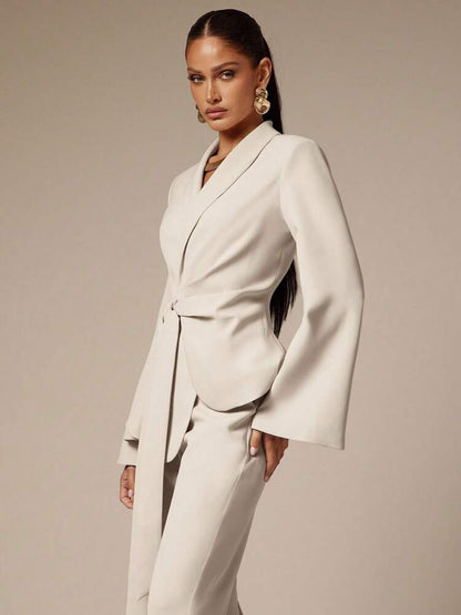 Women's Shawl Collar Long Sleeve Elegant Blazer Business Casual Attire Old Money Style White Lace-Up Suit Jacket Fall Outfit Chic